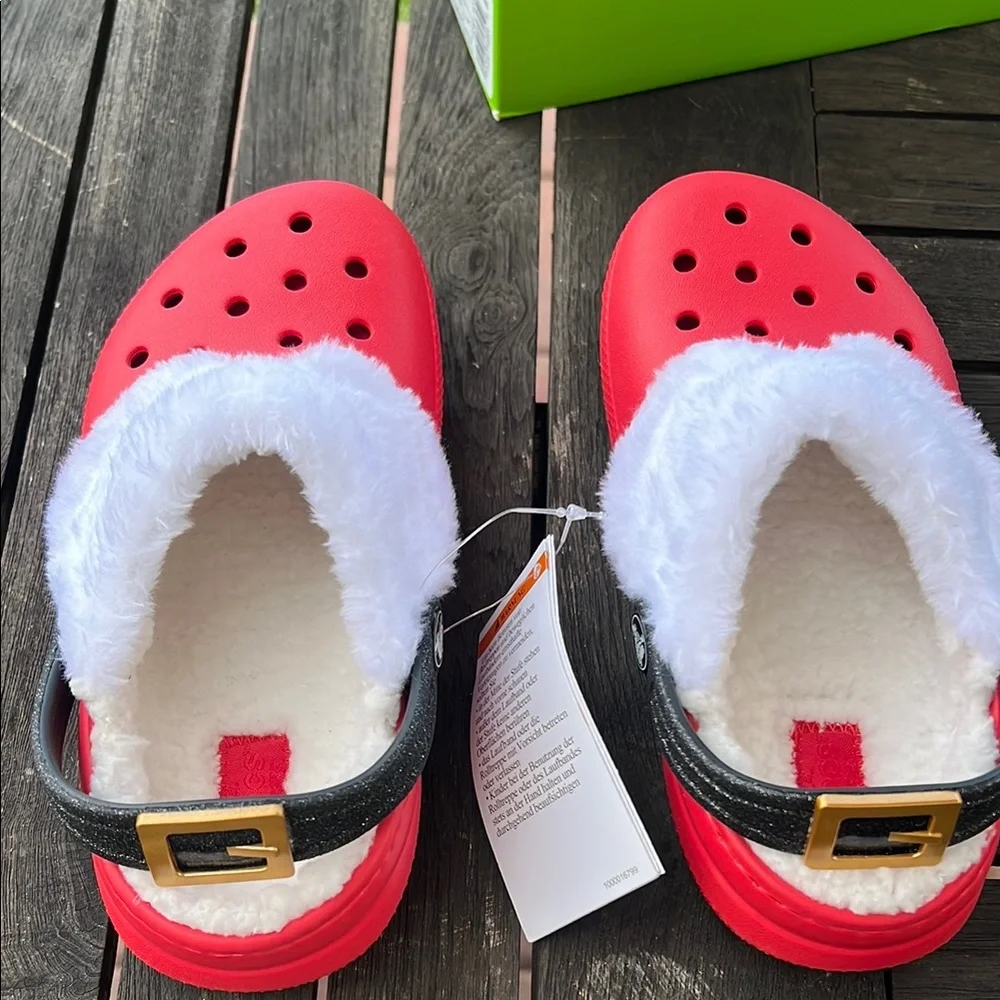 CROCS Red and White Cozy Slippers kids multiple size kids12,13, youth1,2,4 - Picture 3 of 5